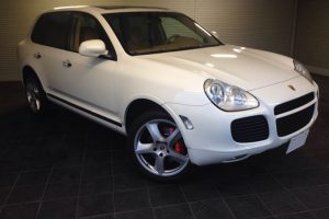 2005　ポルシェ　カイエン ターボ